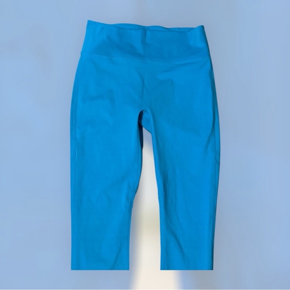 Fabletics Trinity Motion365® High-Waisted - Picture 8 of 9